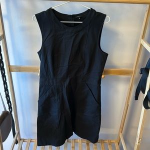 GUC - Theory Black Sleeveless Dress Stretch with Pockets